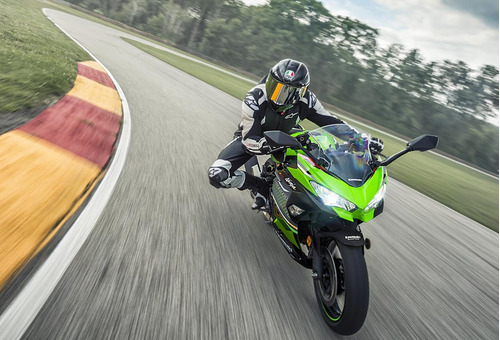 Moto Kawasaki Ninja 400 Abs 0km 2024