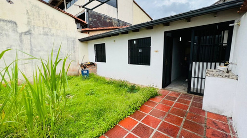 Imagen 13 de 14 de Casa Urb Exclusiva Gabriela Country, Sector Castellana. Adlz