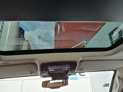 Imagen 12 de 15 de Chevrolet Suburban 2015 5.3 Lt V8 At Terminados De Devello B