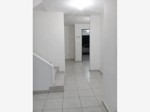 Imagen 10 de 12 de Casa Sola En Renta Las Lomas Sector Jardines