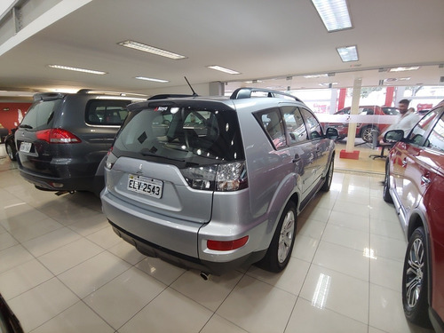 Imagem 4 de 6 de Mitsubishi Outlander 2012 2.0 5p