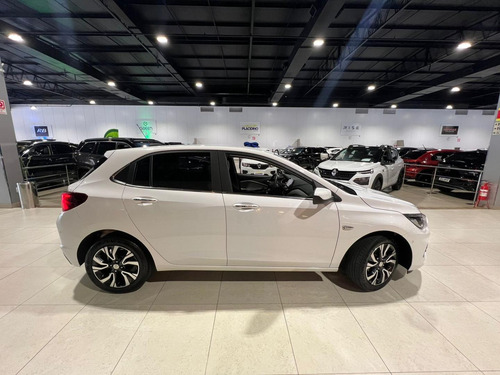 Chevrolet Onix Hatch Prem. 1.0 12v Tb Flex 5p Aut.