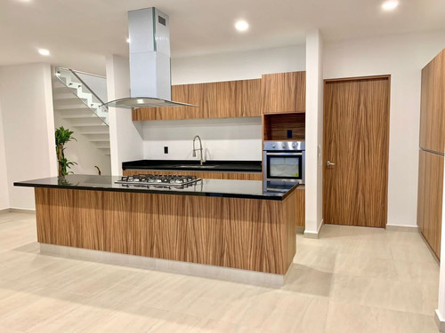 Imagen 18 de 20 de Estrena Casa En Cañadas Del Arroyo, Jardín, Doble Altura, 3
