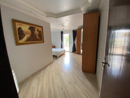Imagem 4 de 28 de Sobrado Com 3 Dormitórios À Venda, 220 M² Por R$ 650.000,00 - Jardim Rina - Santo André/sp - So1548