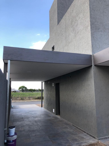 Imagen 12 de 21 de Docta Casa A Estrenar Primera Etapa