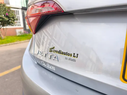 Volkswagen Jetta 1.4 Tsi Highline