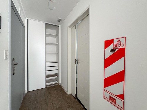 Monoambiente En Venta Con Amenities En Parque Patricios