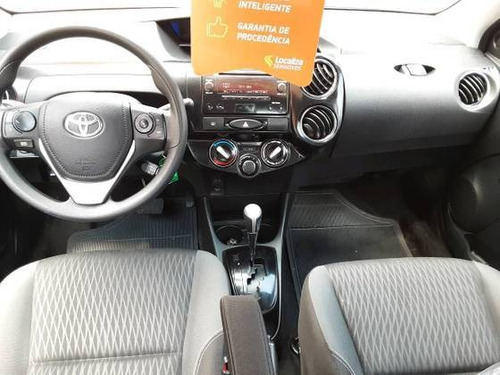 Toyota Etios 1.5 X Plus Sedan 16v Flex 4p Automático