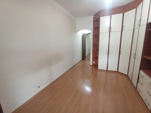 Sobrado Impecável Com Lazer Completo Para A Família