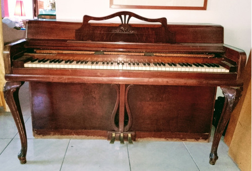 Piano Vertical Wurlitzer 