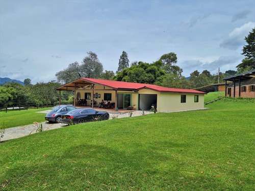 En Venta Casa Campestre Fizebad, El Retiro