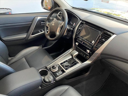 Imagem 4 de 12 de Pajero Sport 2.4 16v Mivec Turbo Diesel Hpe-s Awd Automático