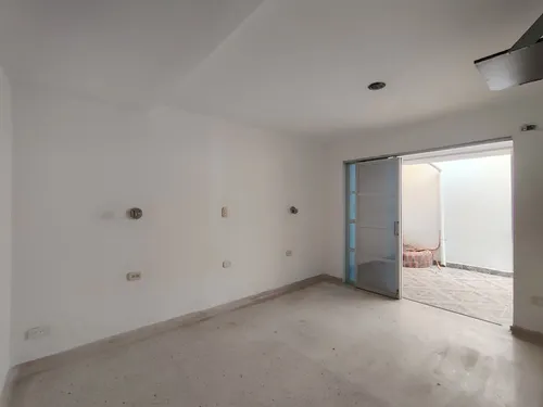Casa En Arriendo En Los Pinos. Cod A21476