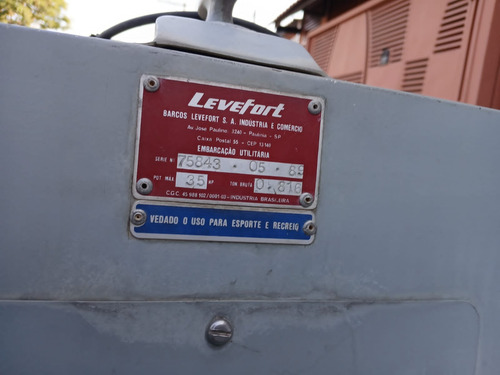 Lancha Fishing 165 Com Motor Johnson Branco 25hp