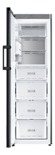 Heladera con freezer inverter Samsung Bespoke RZ32A744535 con capacidad de 315L