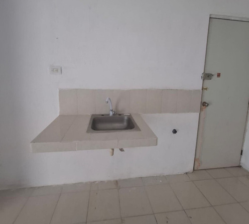 Renta Casa 1 Recamara 1 Baño En Caucel, Merida, Yucatan