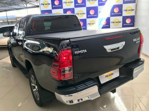 Toyota Hilux Cd Srv 4x4 2.8 Tdi Diesel Aut.