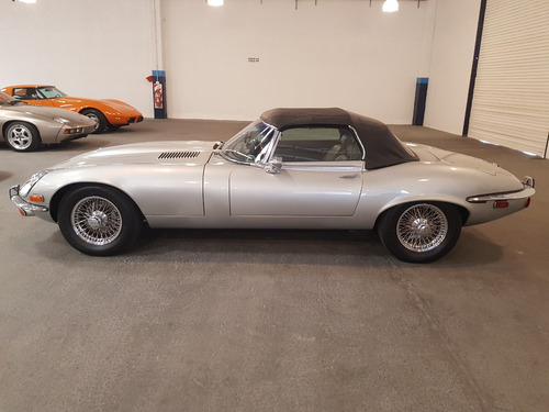 Jaguar E-type Serie 3 (1972) - Macomeclassic