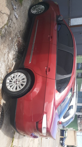 Fiat Grand Siena 2013 1.6 16v Essence Flex 4p