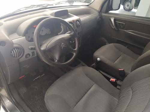 Imagen 7 de 8 de Citroen Berlingo Multispace 1.6l Sx