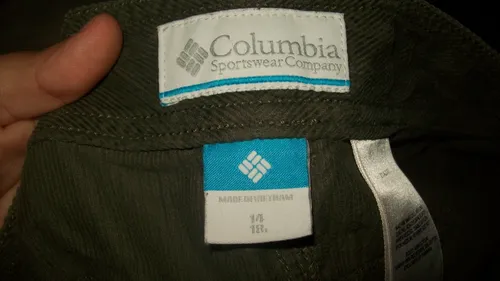 Falda Columbia Talla 32 (Usado)