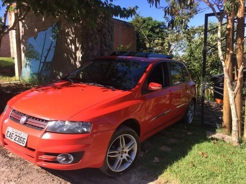 Imagem 4 de 10 de Fiat Stilo 1.8 8v Sporting Flex Dualogic 5p