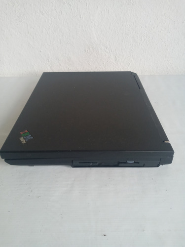 Laptop Ibm R32 Puerto Paraleo Db25 Con Xp Sp3 Negro (Usado)