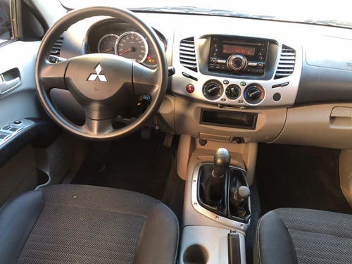 Mitsubishi L200 Triton Gls 4x4 M/t