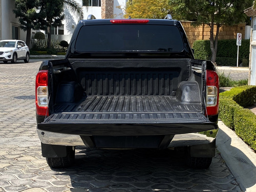 Nissan NP300 Frontier 2.5 Platinum Le Aa Mt