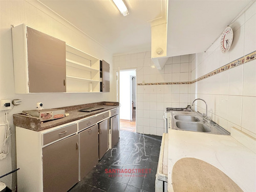 Casa En Venta De 3 Dorm. En Ñuñoa