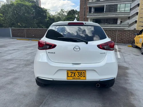Mazda 2 Automático. Único Dueño Sin Deuda.