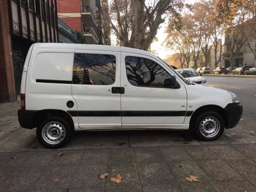 Peugeot Partner Hdi Furgon Vidriado C/asientos 2012