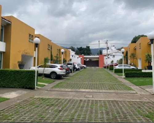 Casa En Venta En San Nicolás Totolapan, Excelente Oportunidad Js