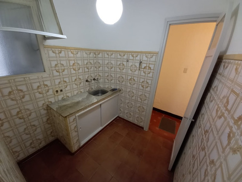 Vendo Apartamento Ciudad Vieja 3 Dormitorios 2 Baños