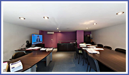 Imagen 9 de 12 de Excelente Local Comercial Con 2 Cocheras.-