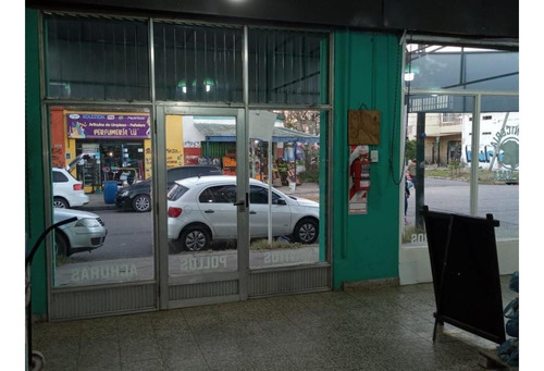Imagen 12 de 25 de Local Comercial De 200 Mts Aprox , Con Patio Y Terraza, Gran