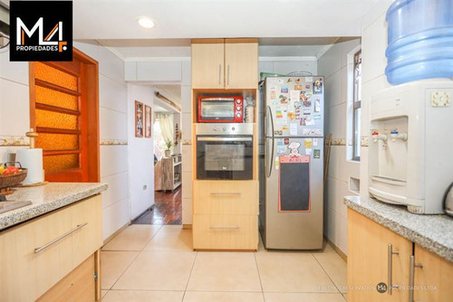 Casa En Venta En Ñuñoa