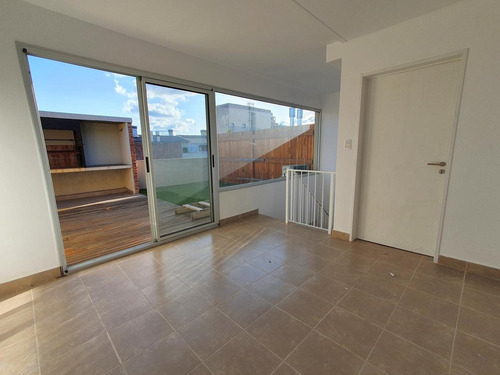 Imagen 14 de 25 de Loft En Duplex - Parrilla En Terraza Propia - J. De Roosevelt V. Urquiza