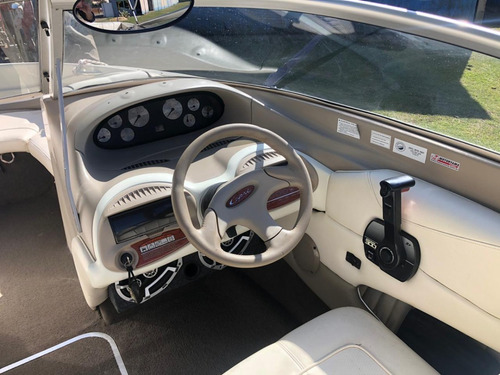Lancha Bayliner 20,5