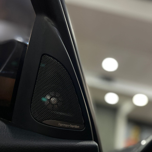 Imagen 9 de 24 de Bmw 330i Sport
