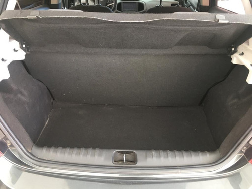 Chevrolet Onix Lt 5p 2015 103.000 Km. Gris Oscuro