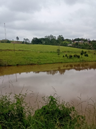 Imagem 12 de 26 de 01- Terrenos Documentados Na Frente Da Represa Com Fundo Para Mata !