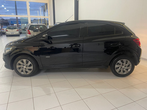 Chevrolet Onix 1.4 Lt 5p