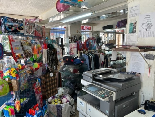 Imagen 13 de 20 de Venta , Local Comercial Completo, Complejo Buceo O Venta Llaves