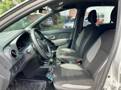Renault Sandero 1.6 Authentique / Life