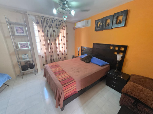 Casa En Venta En Veracruz Con Hab. En P. B. Fracc. Xana