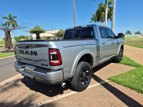 RAM Ram 3500 6.7 Laramie Night Edition Cab. Dupla 4x4 Aut. 4p