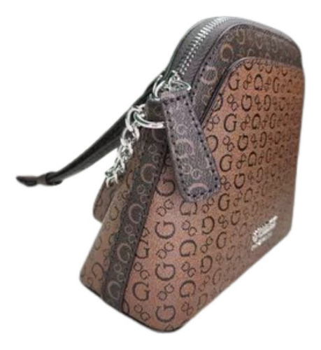 Bolsa Crossbody Guess Factory Cc888314 Color Cafe Marrón Oscuro Estampado Níquel Marrón Oscuro