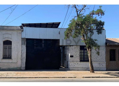 Se Vende Galpon/ Bodega En Independencia
