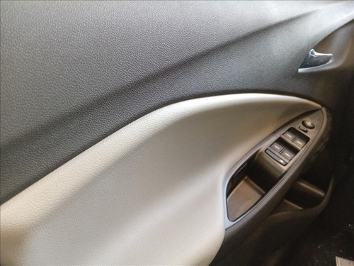 Chevrolet Onix 1.0 TURBO FLEX PREMIER AUTOMÁTICO